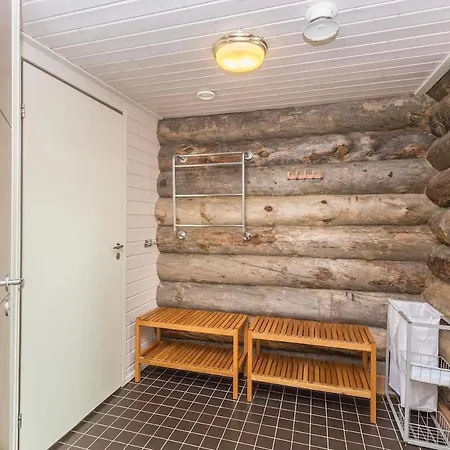 Luppo - Pine Log On Utsuvaara Fell In Levi * 基蒂莱